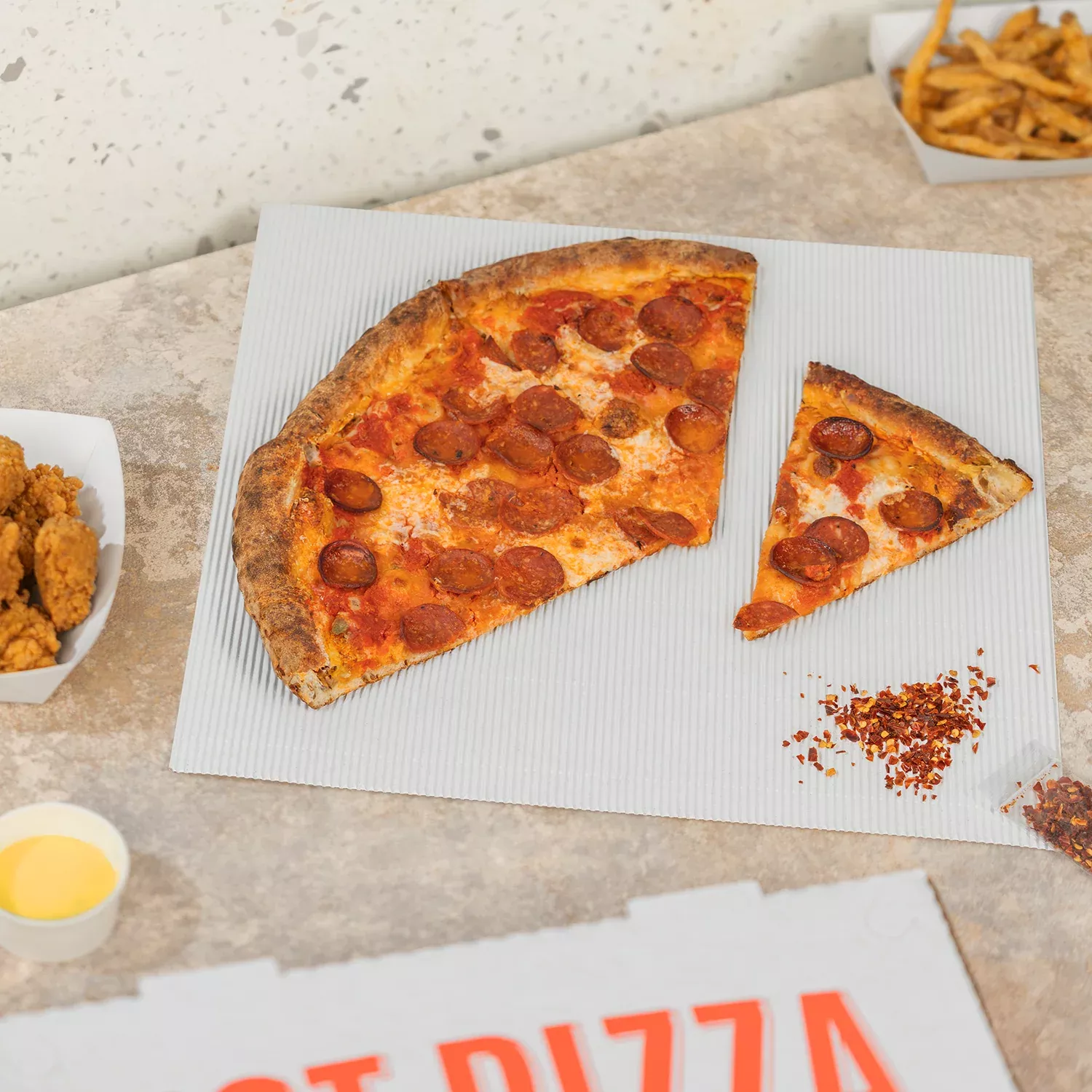 [200 ct] Corrugated Pizza Pads, White