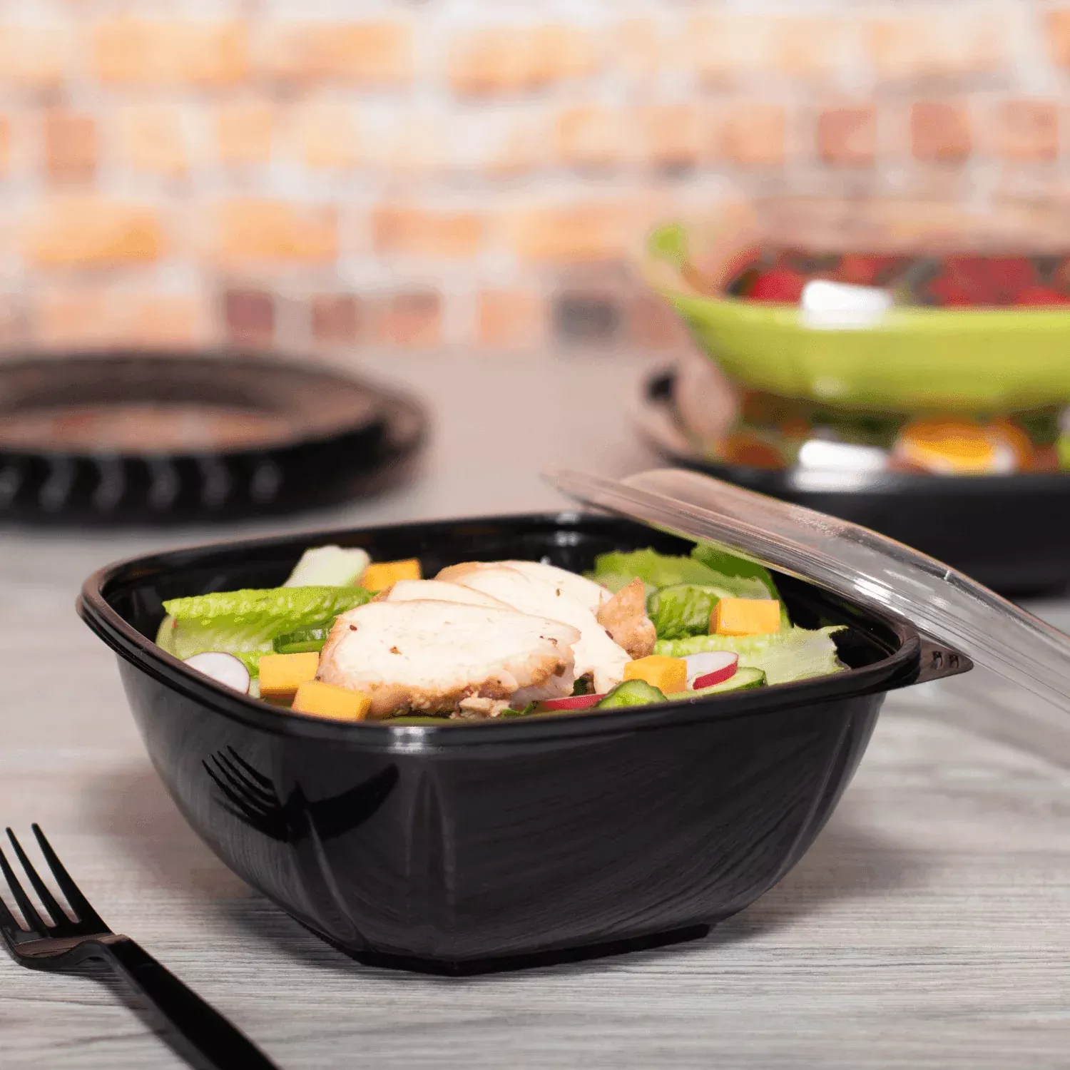 [300 ct] 48 oz Square Disposable Salad Bowl