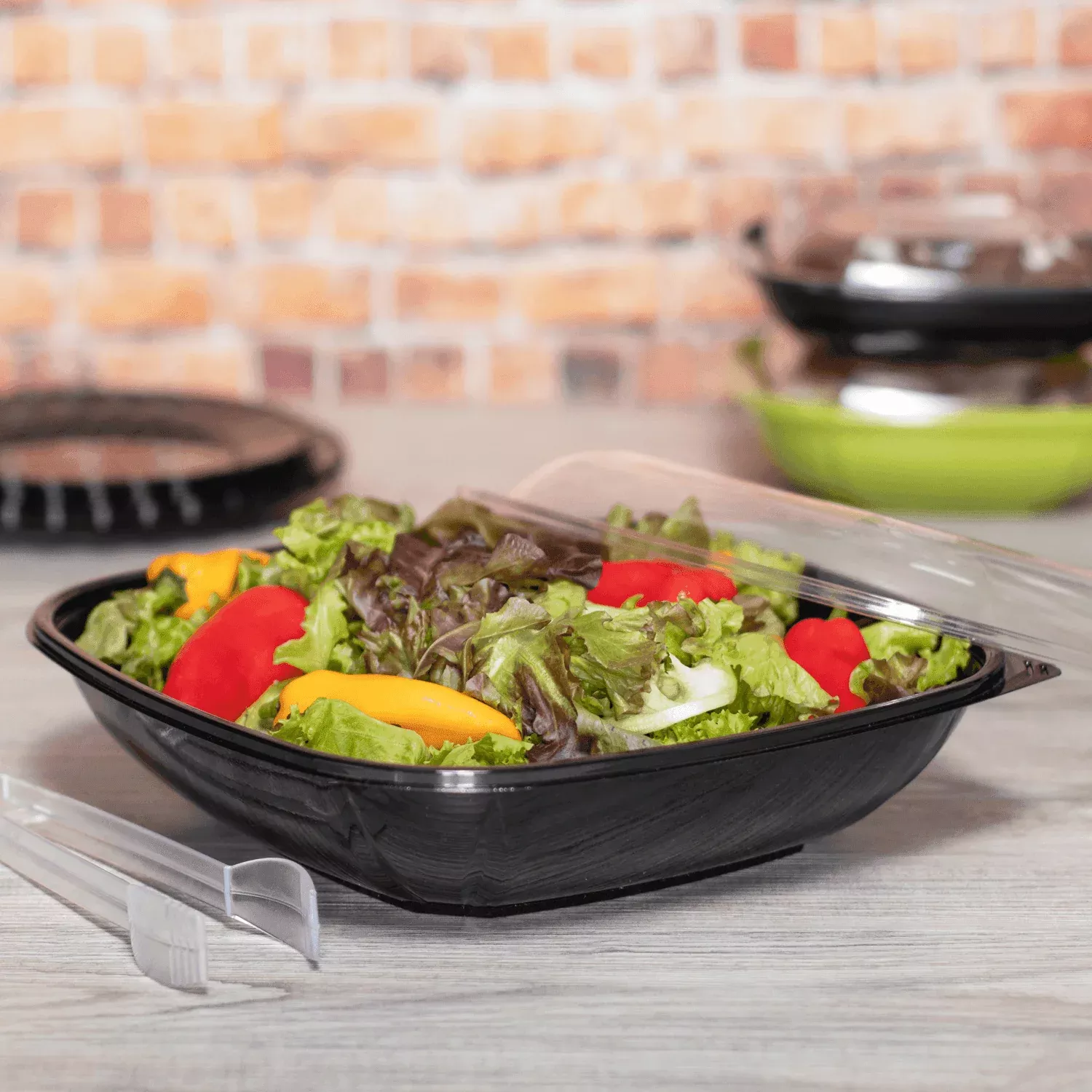 [50 ct] 80 oz Square Disposable Salad Bowls
