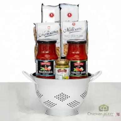 pasta-night-colander-gift-basket Pasta Night Colander Gift Basket